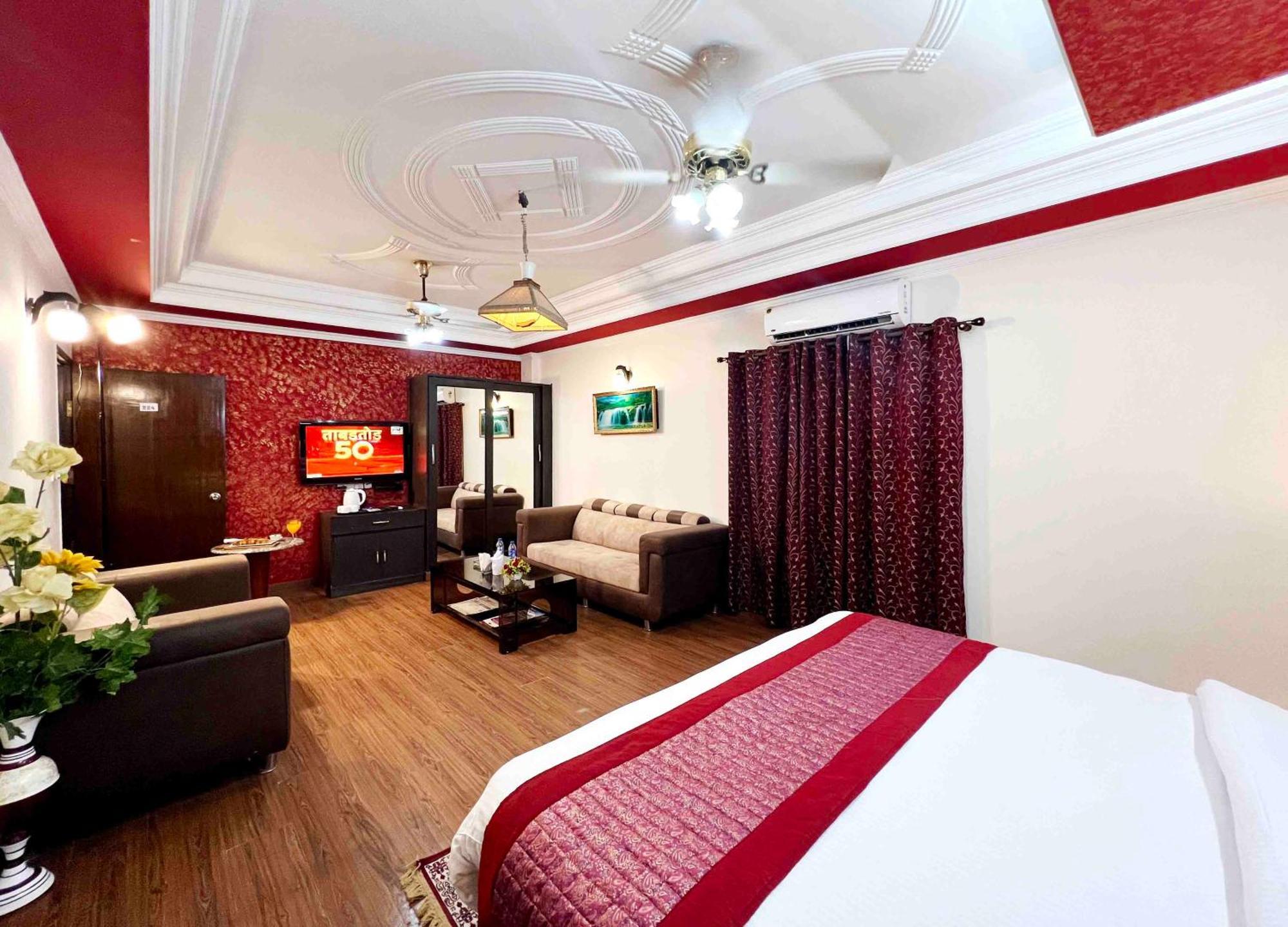 Airport Hotel The Grand Shoba Nova Deli Exterior foto